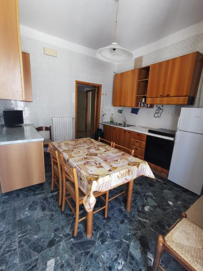 Casa Vacanze Da Michela بيسْكيتْشّي المظهر الخارجي الصورة