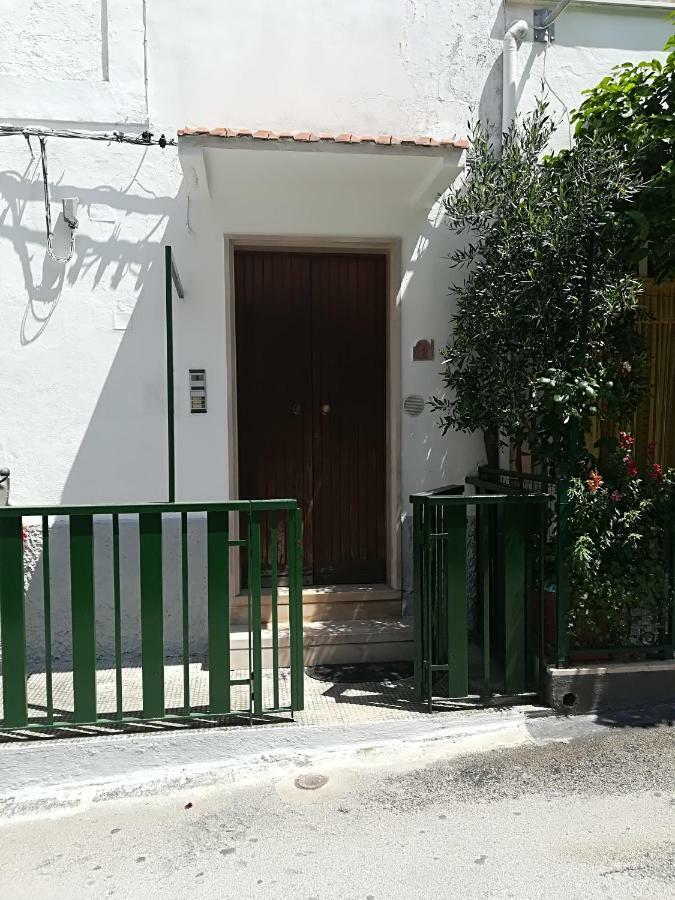 Casa Vacanze Da Michela بيسْكيتْشّي المظهر الخارجي الصورة